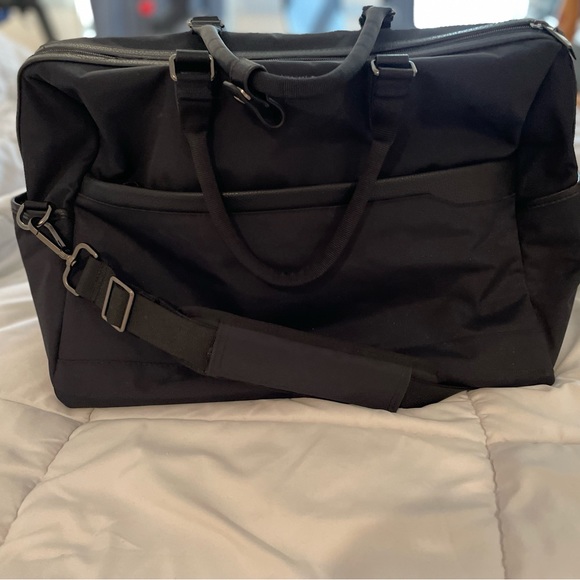 Open Story Black Duffle Bag - Like New! - Picture 5 of 10